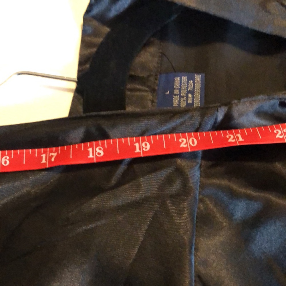 MENS STYLISH BLACK ROBE - Picture 9 of 10